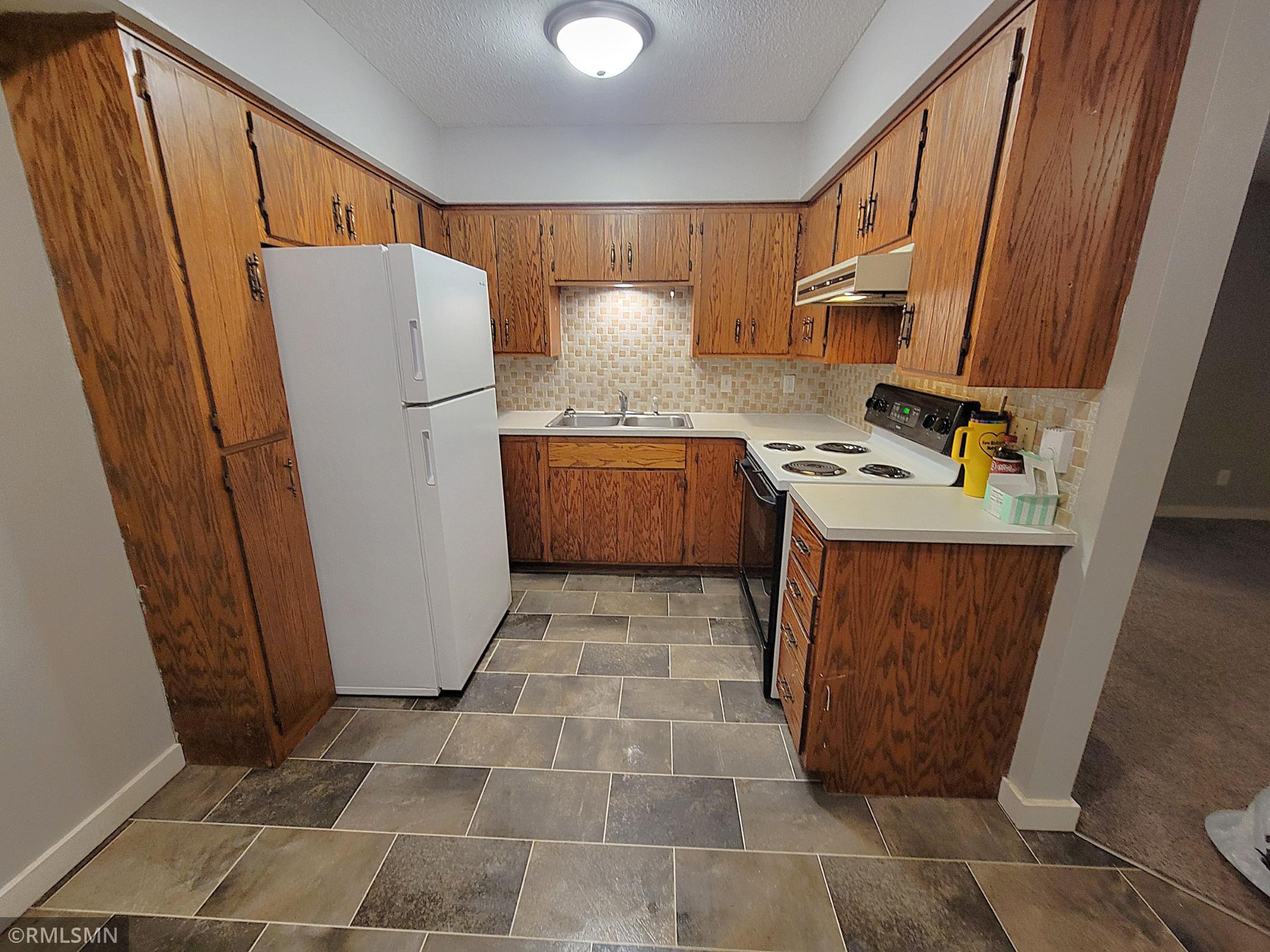 710 Hillcrest Street Baldwin, WI 54002 - Photo 7 of 36