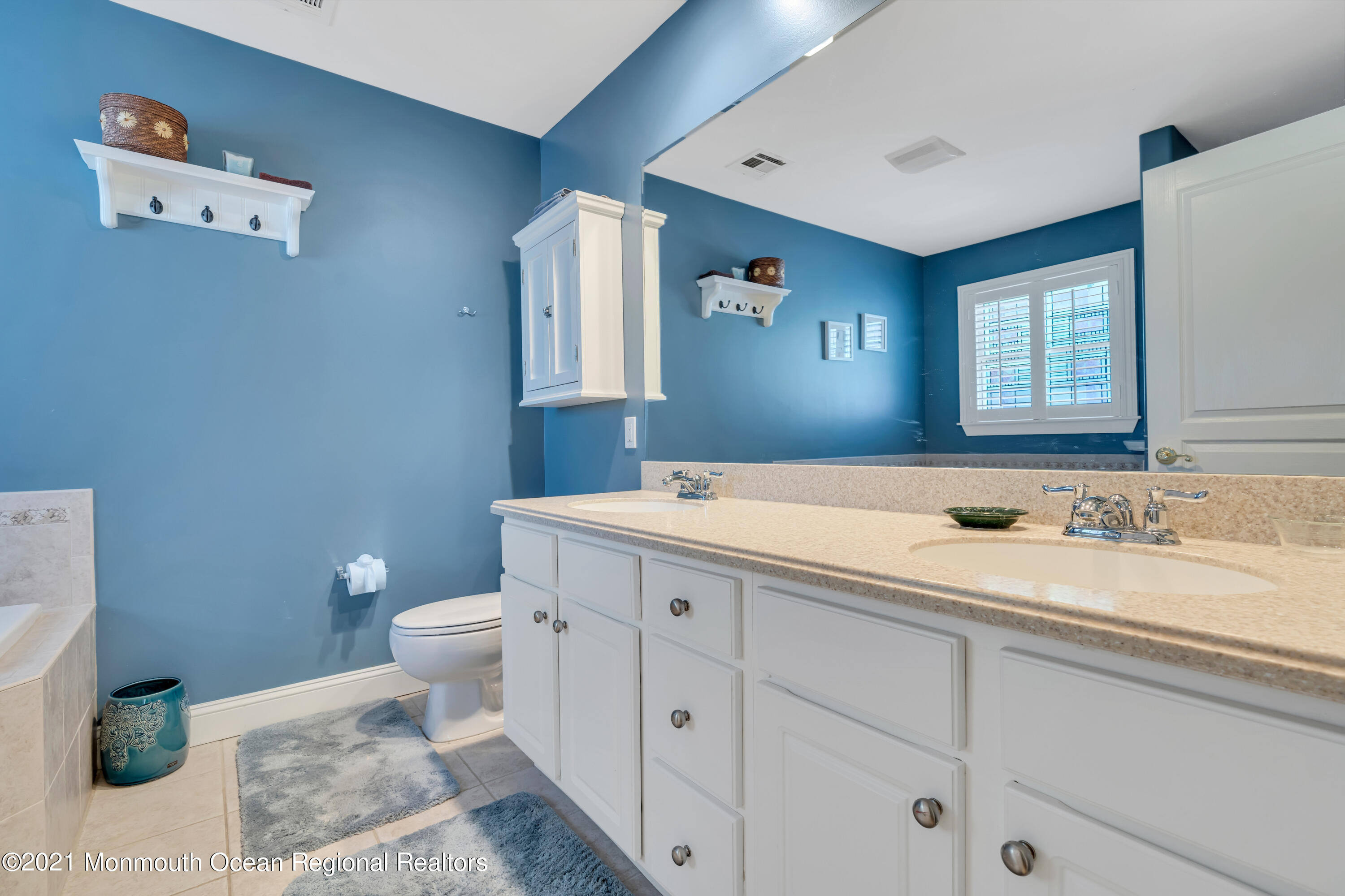 682 Hawks Nest Road Brick, NJ 08724 - Photo 27 of 38 046_dsc05743