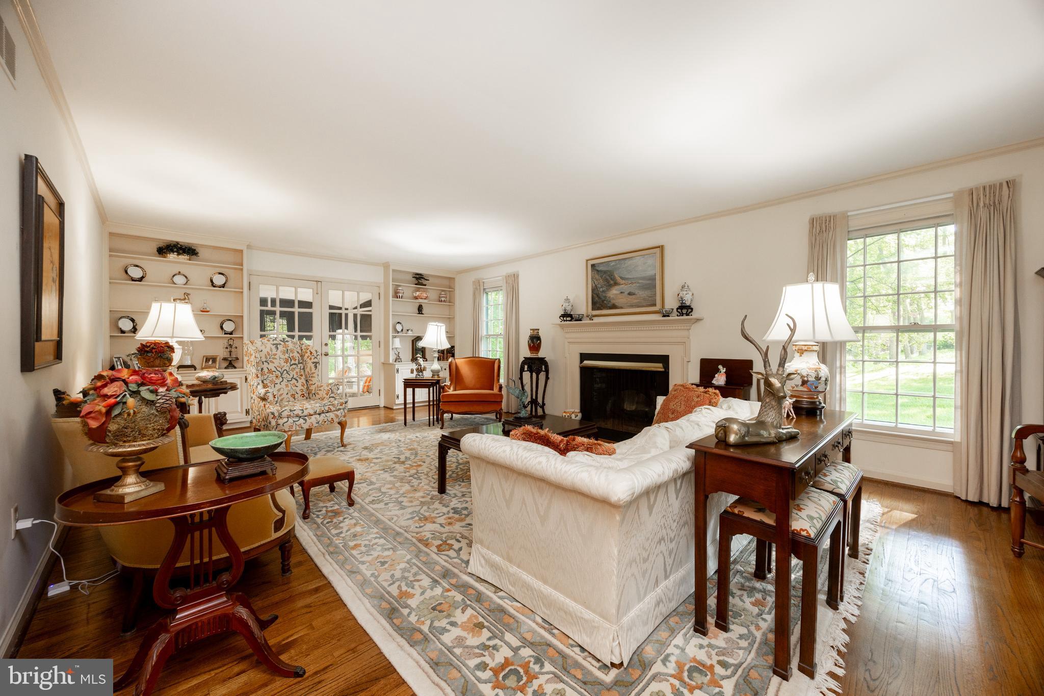 8 Apple Row Kennett Square, PA 19348 - Photo 9 of 35 Spacious Living Room