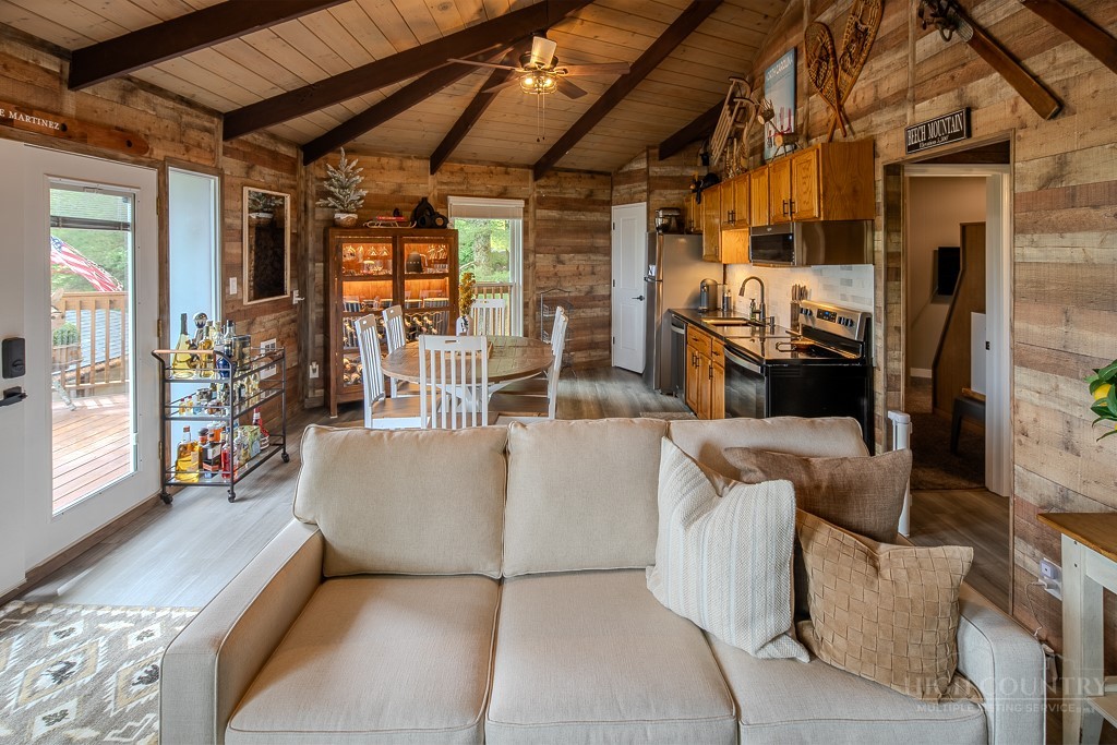 103 Hornbeam Road, Unit A3 Beech Mountain, NC 28604 - Photo 11 of 25