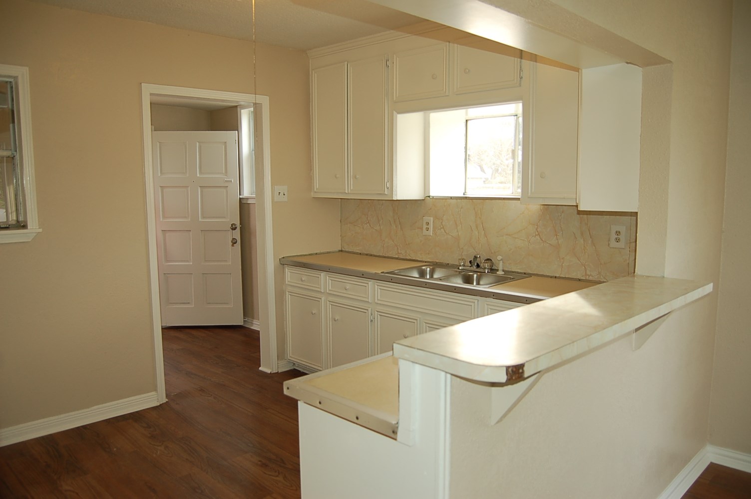 7304 Kinney Street Houston, TX 77087 - Photo 12 of 20