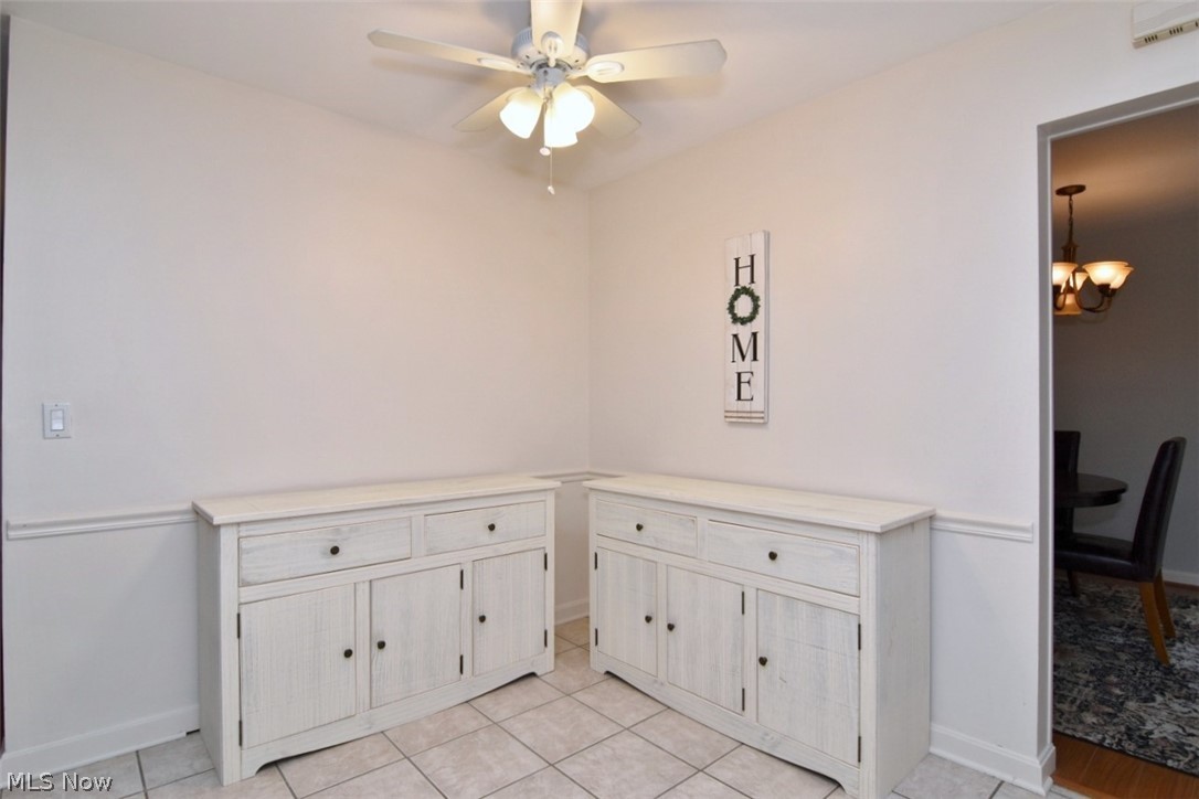 6419 Longridge Road Cleveland, OH 44124 - Photo 14 of 38