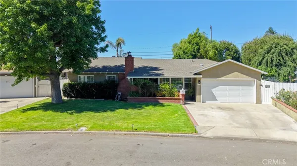 $1,090,000 | 177 North Evelyn Drive, Anaheim, CA 92805