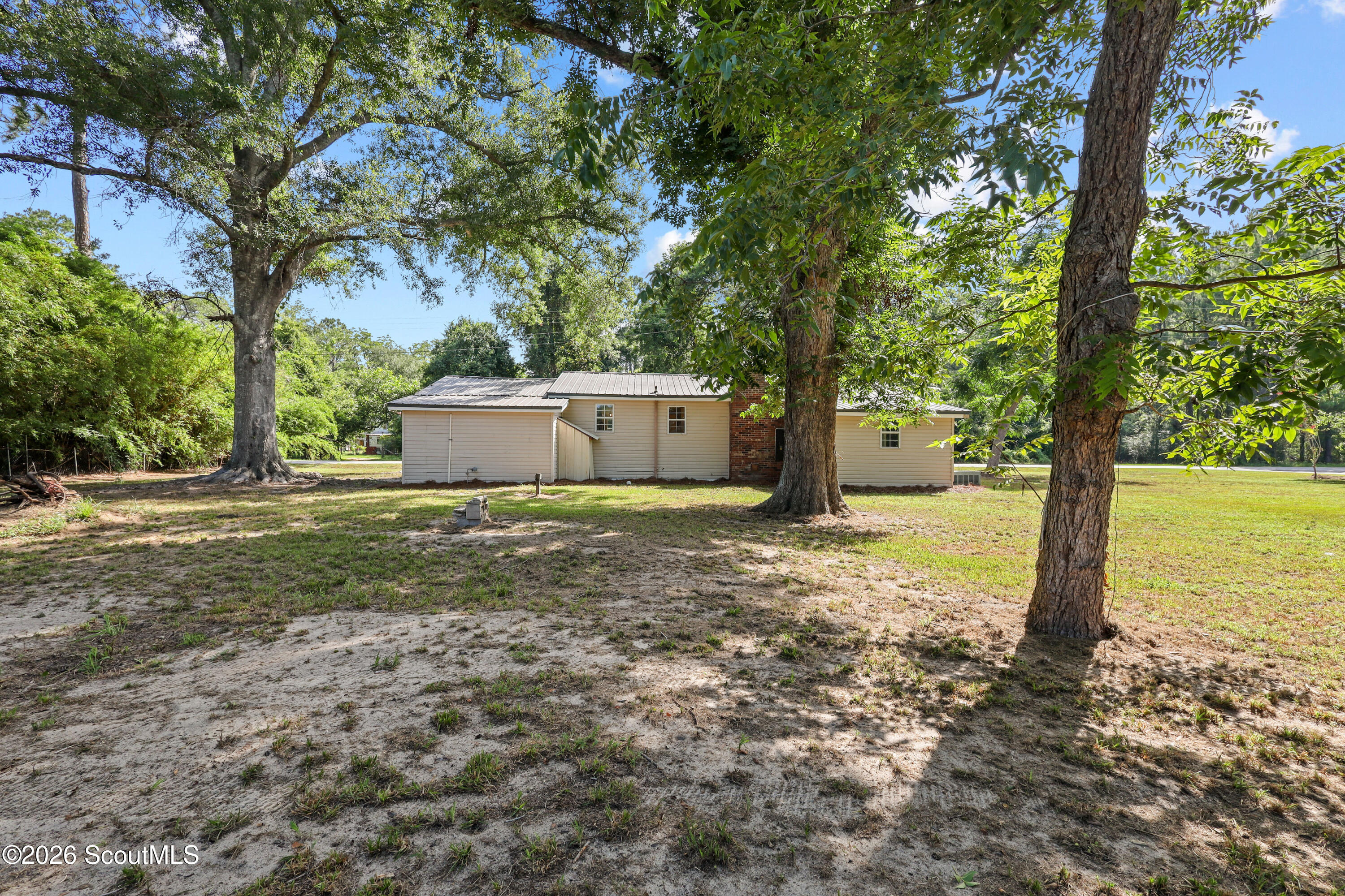 6119 Offerman Loop Patterson, GA 31557 - Photo 5 of 28 1H3A3596