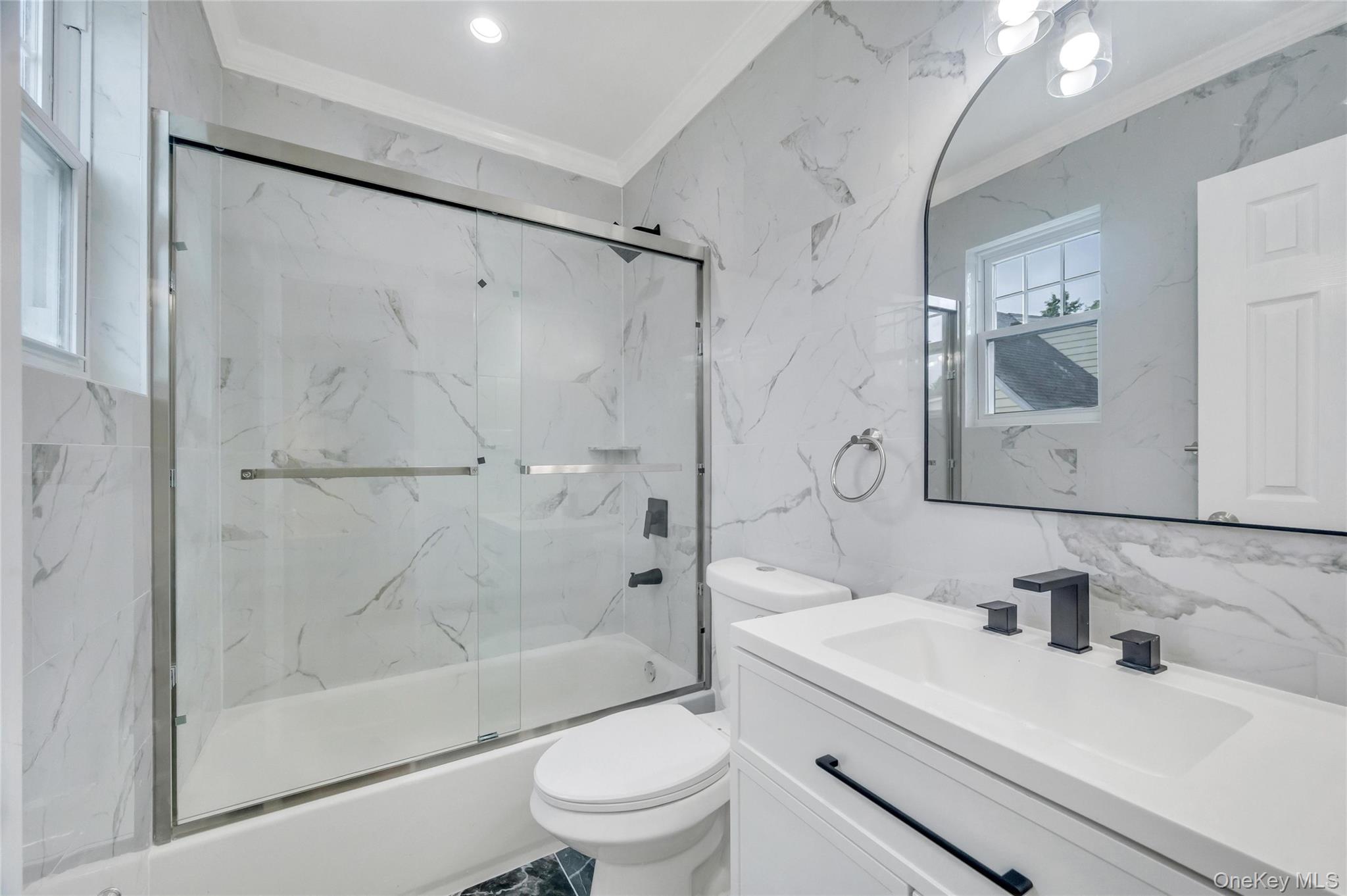 176-43 133rd Road Queens, NY 11434 - Photo 21 of 48 Gallery Image 21