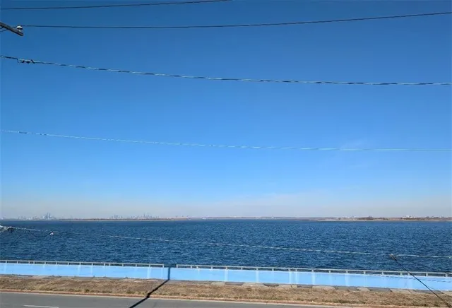 $999,000 | 119 11th Beach | Hammels