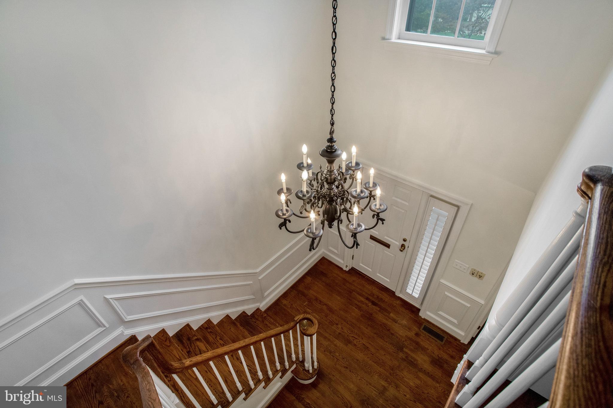 2644 North Glebe Road Arlington, VA 22207 - Photo 38 of 45 Open to entry below