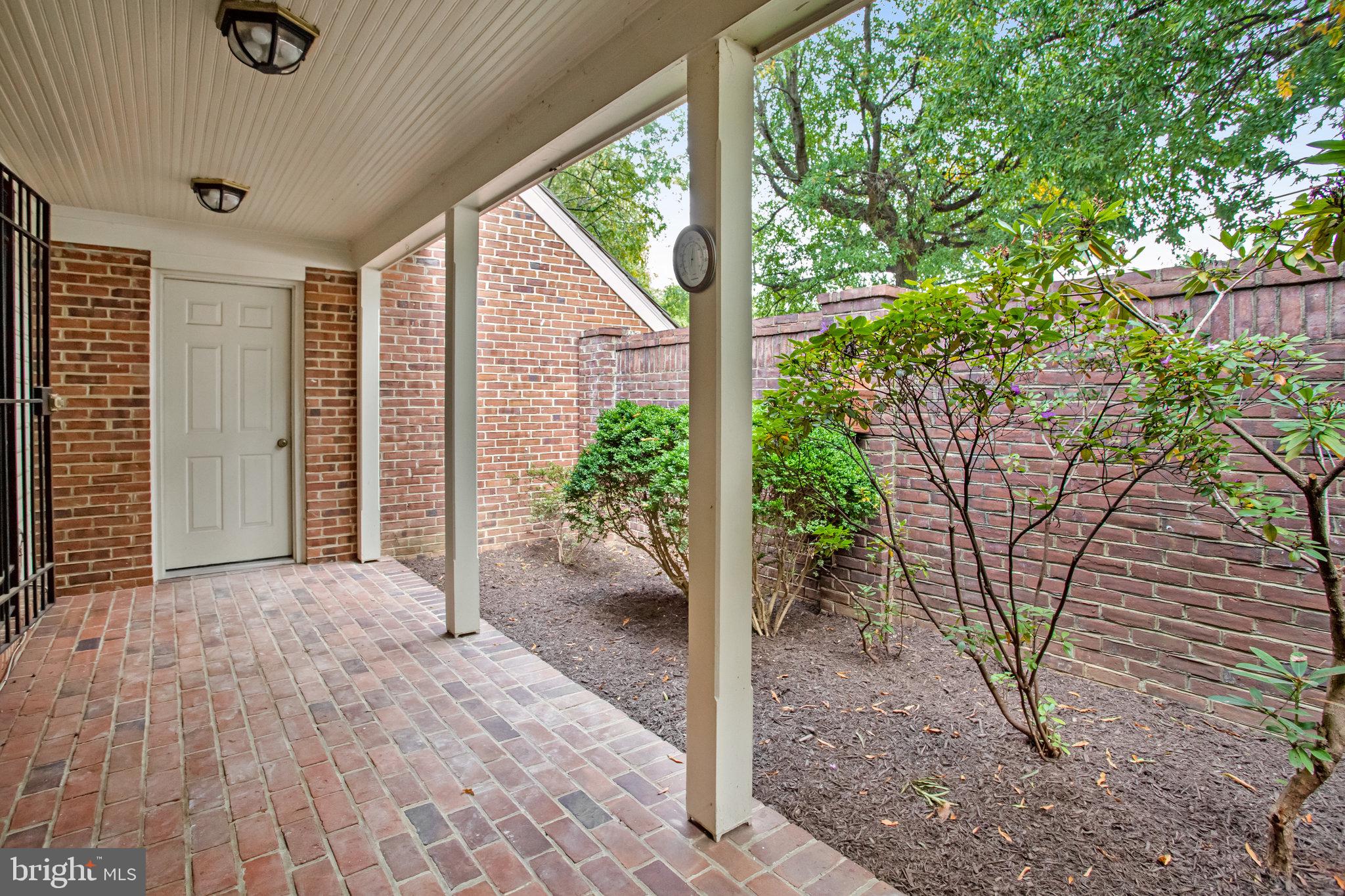 2644 North Glebe Road Arlington, VA 22207 - Photo 41 of 45 Covered entry from the garage