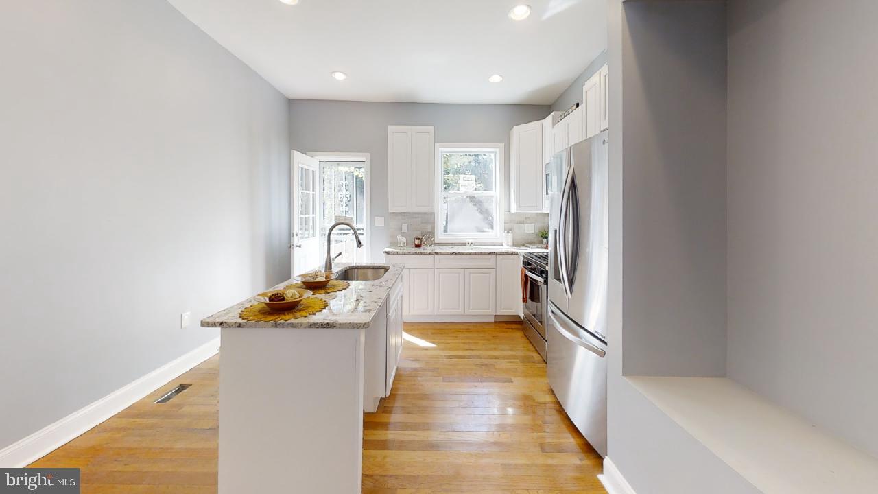534 North Payson Street Baltimore, MD 21223 - Photo 8 of 25