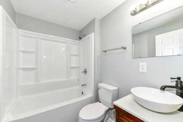 $229,900 | 2259 Red Bud Boulevard, Frankfort, IN 46041