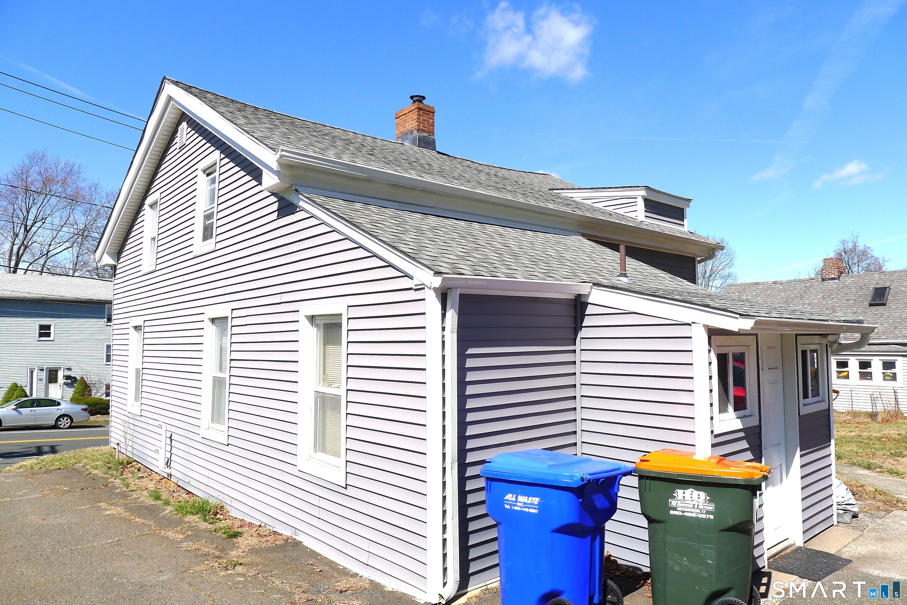 733 Broad Street Meriden, CT 06450 - Photo 4 of 7