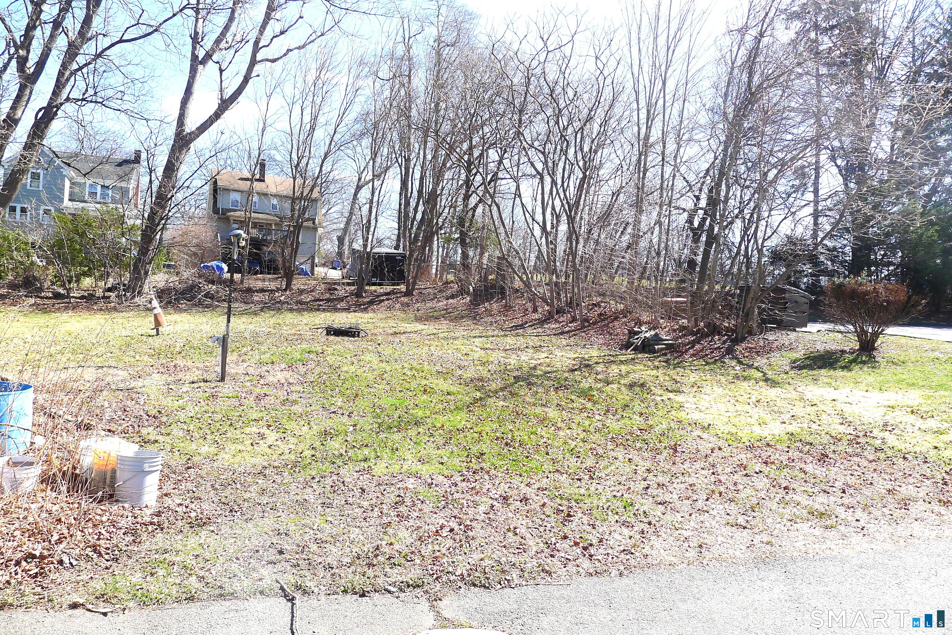 733 Broad Street Meriden, CT 06450 - Photo 6 of 7