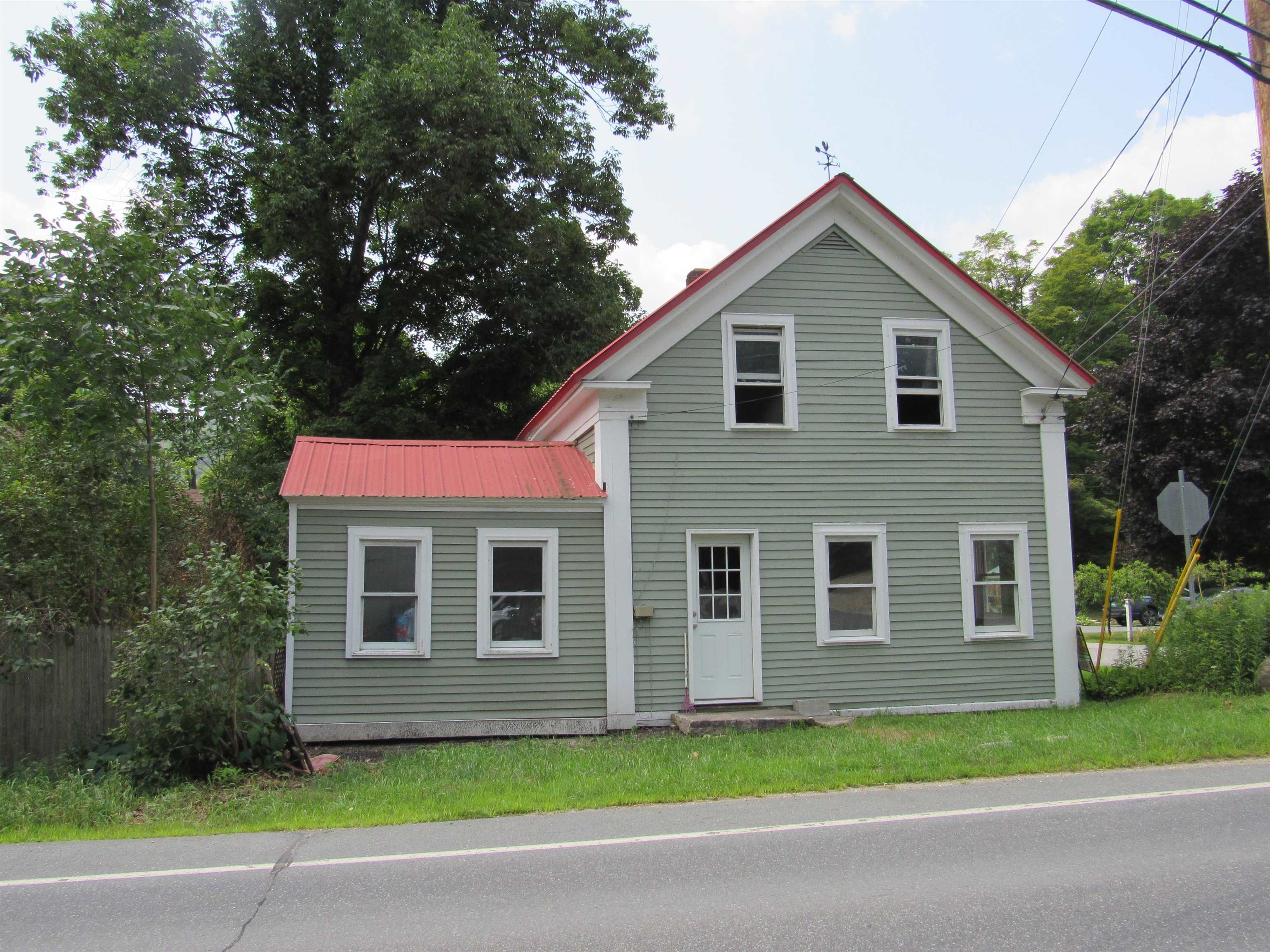 12 Depot Road Townshend, VT 05353 - Photo 2 of 19