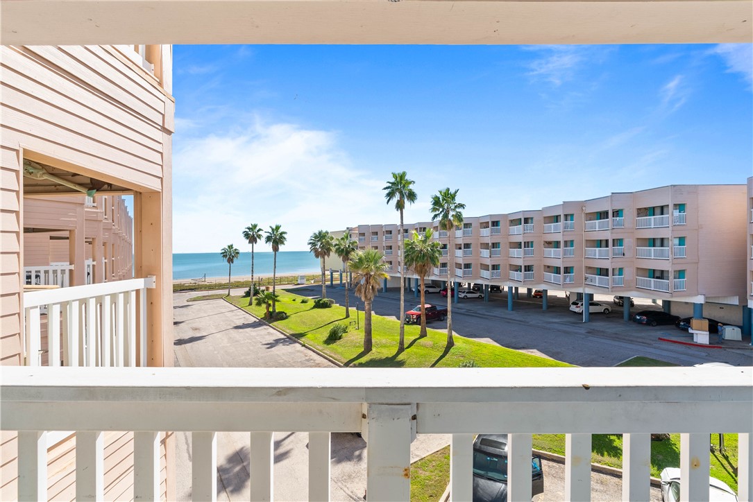 3938 Surfside Boulevard, Unit 3232 Corpus Christi, TX 78402 - Photo 10 of 25
