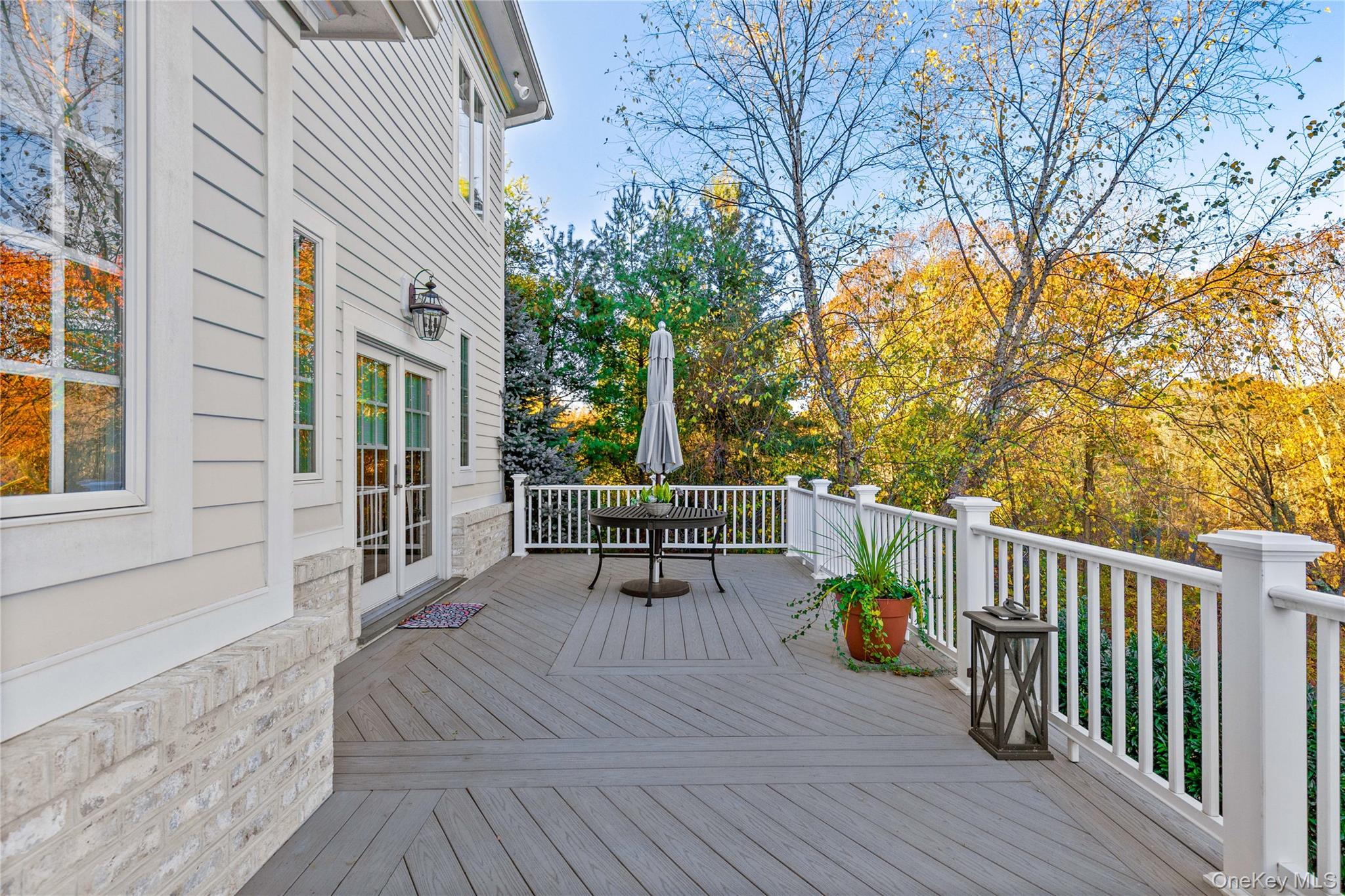 15 Knightsbridge Manor Road Purchase, NY 10577 - Photo 23 of 44 Gallery Image 23