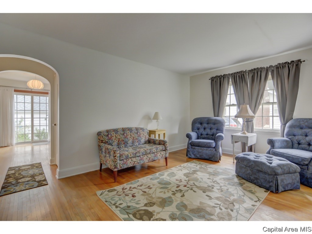 1415 West Ash Street Springfield, IL 62704 - Photo 9 of 32 Gallery Image 9