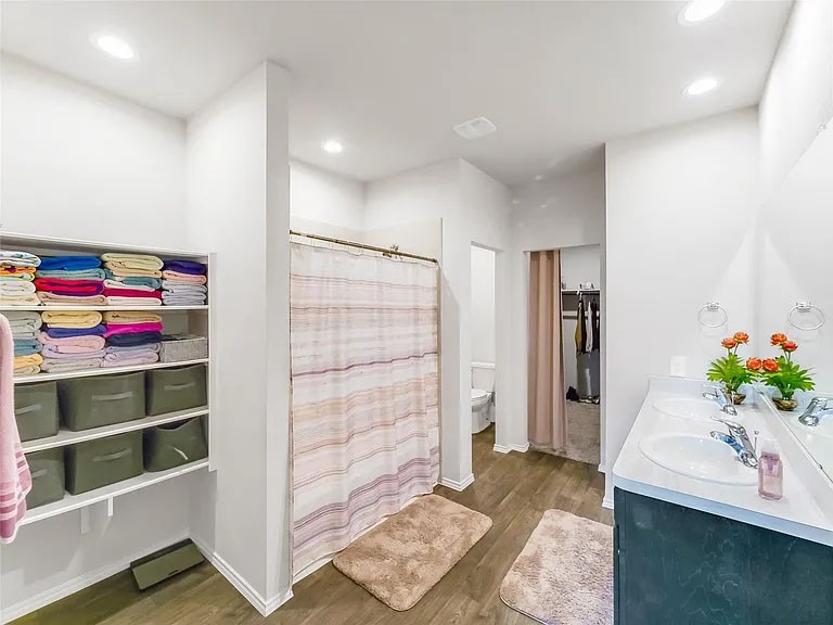 2406 High Spruce Circle Spring, TX 77373 - Photo 20 of 32 a living room with furniture and flowers