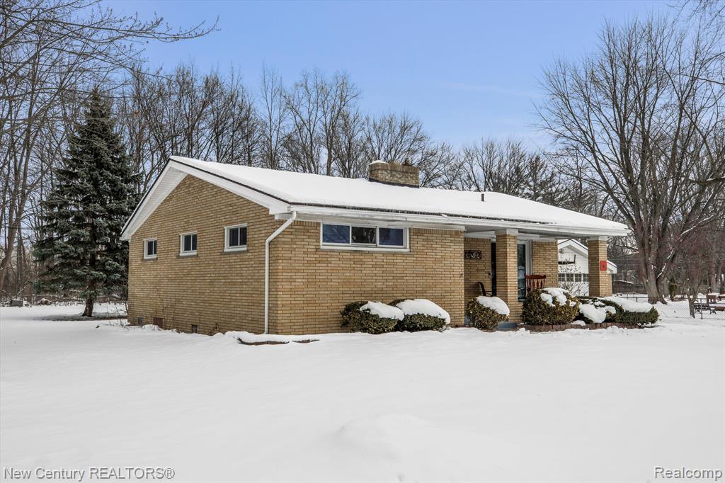 109 Michelson Road Rochester Hills, MI 48307 - Photo 4 of 44
