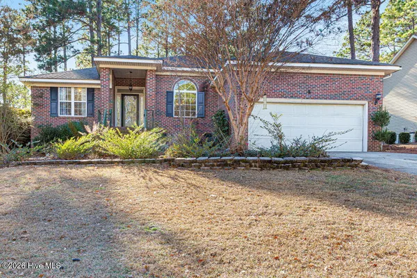 $419,000 | 230 Kingswood Circle, Pinehurst, NC 28374