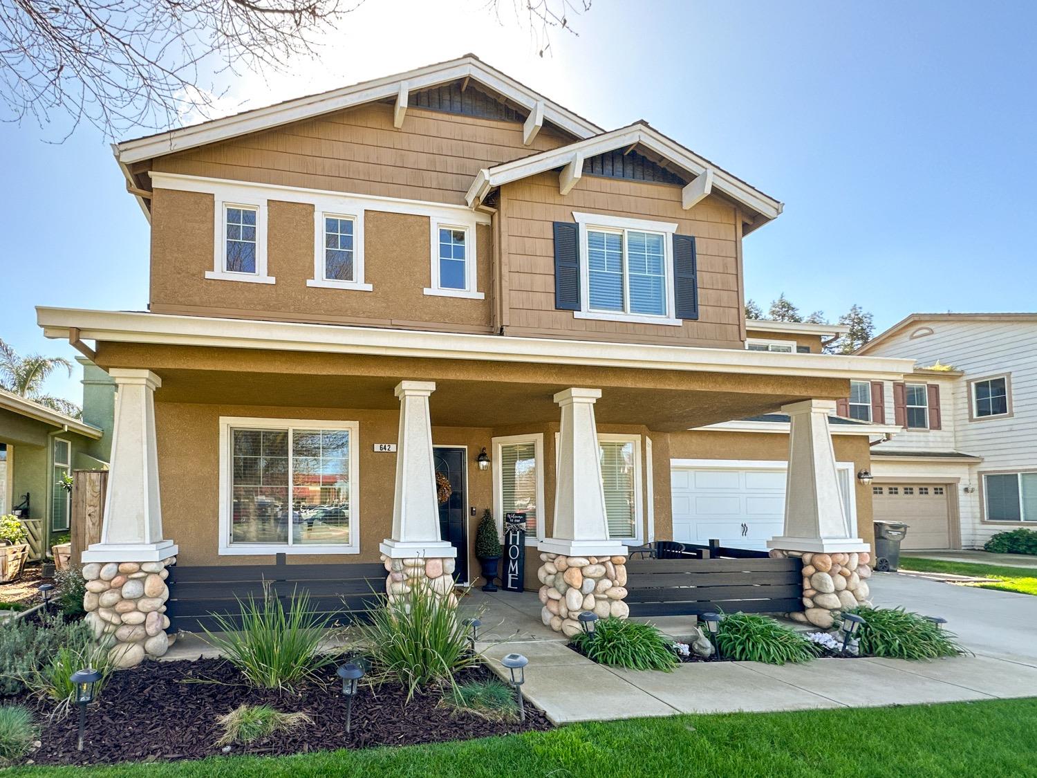 642 West Springer Dr  