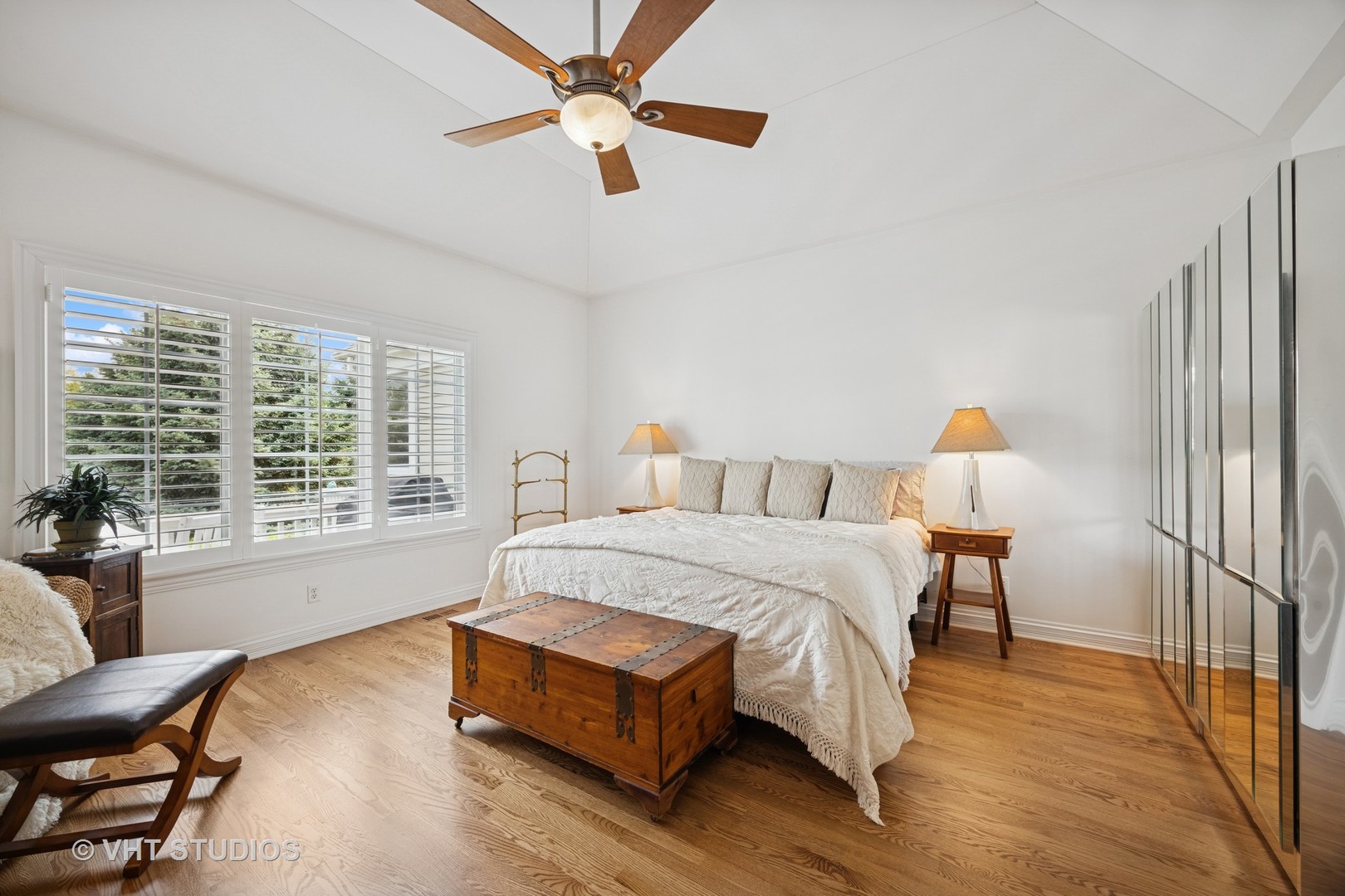 4224 Weatherstone Road Crystal Lake, IL 60014 - Photo 14 of 35 Gallery Image 14
