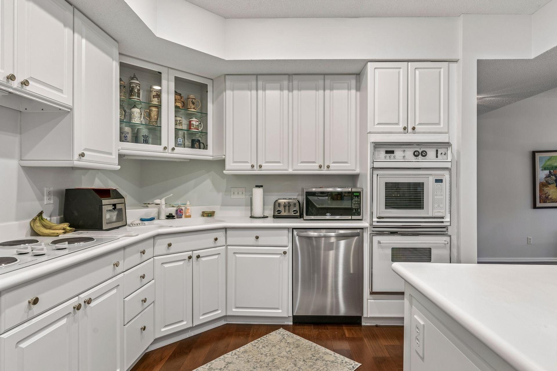 1830 Eagle Ridge Drive, Unit 2010 Mendota Heights, MN 55118 - Photo 12 of 42
