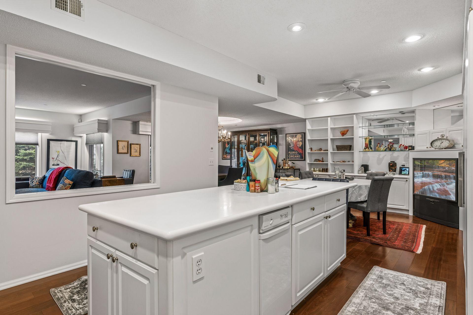 1830 Eagle Ridge Drive, Unit 2010 Mendota Heights, MN 55118 - Photo 13 of 42