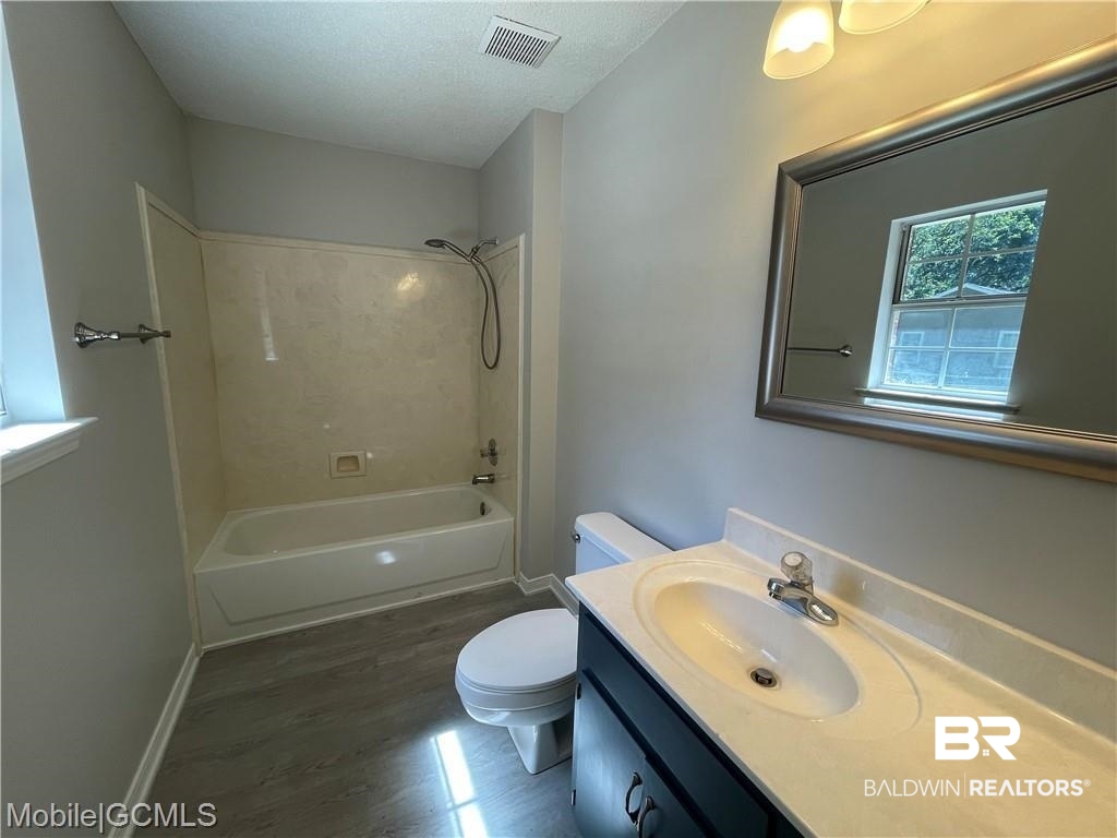 2358 Club House Road Mobile, AL 36605 - Photo 15 of 17