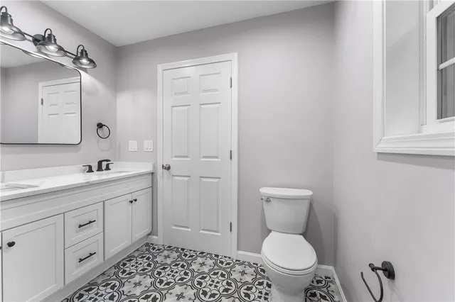 $589,900 | 178 Highland Street, Cranston, RI 02920