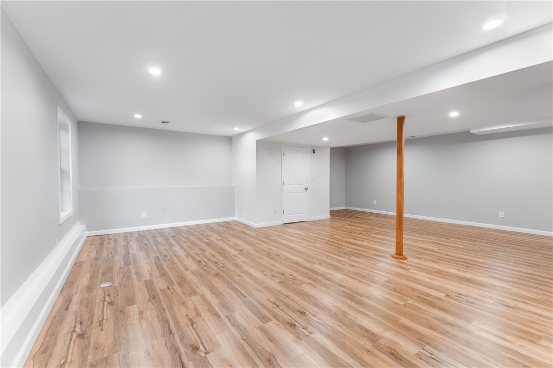 178 Highland Street Cranston, RI 02920 - Photo 33 of 49