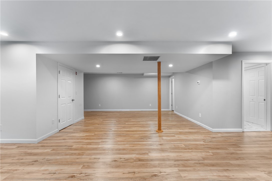 178 Highland Street Cranston, RI 02920 - Photo 34 of 49