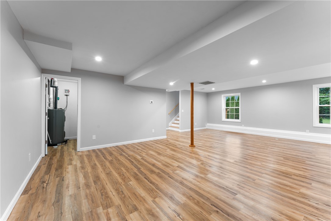 178 Highland Street Cranston, RI 02920 - Photo 36 of 49