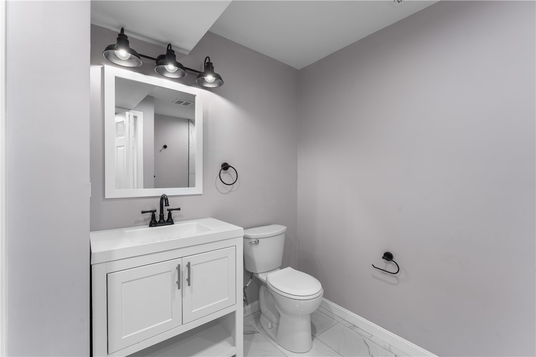 178 Highland Street Cranston, RI 02920 - Photo 40 of 49