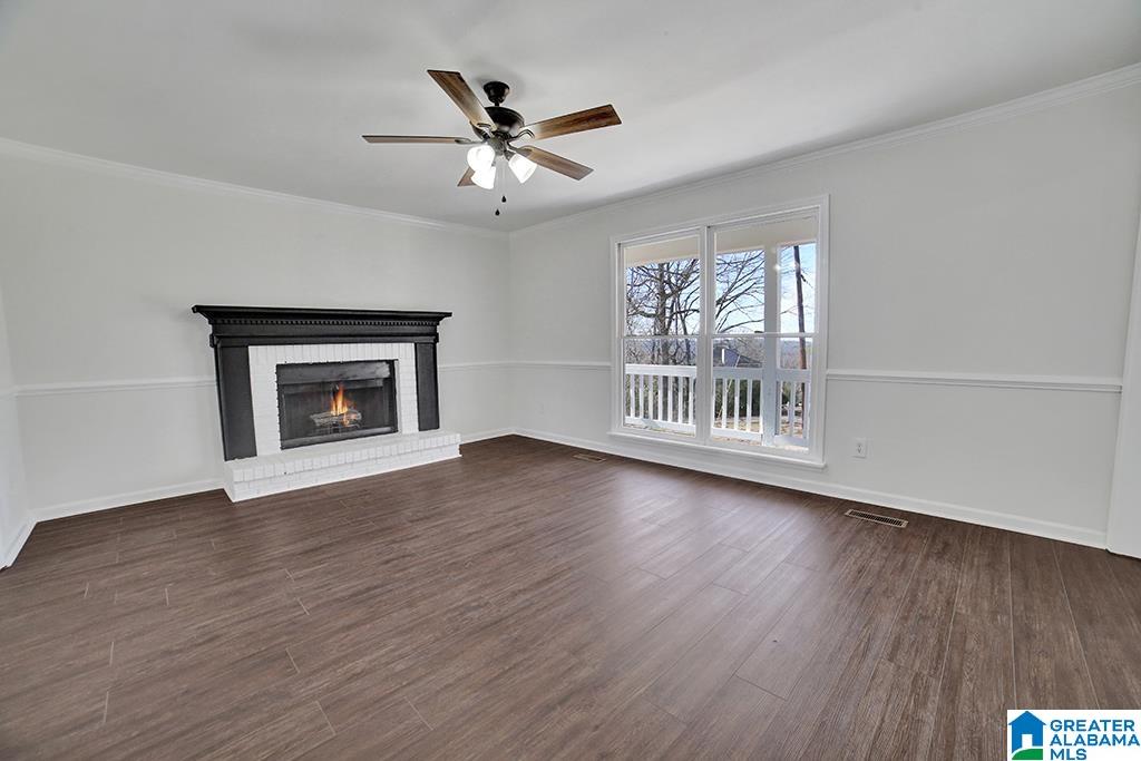 1104 Tulip Circle Alabaster, AL 35007 - Photo 5 of 37