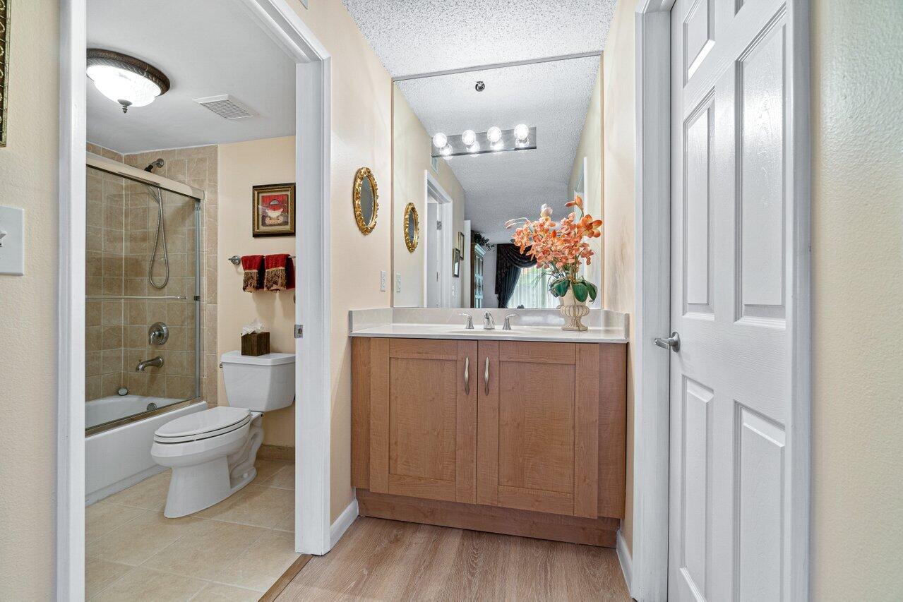 3151 Clint Moore Road, Unit 104 Boca Raton, FL 33496 - Photo 16 of 38 cvxz