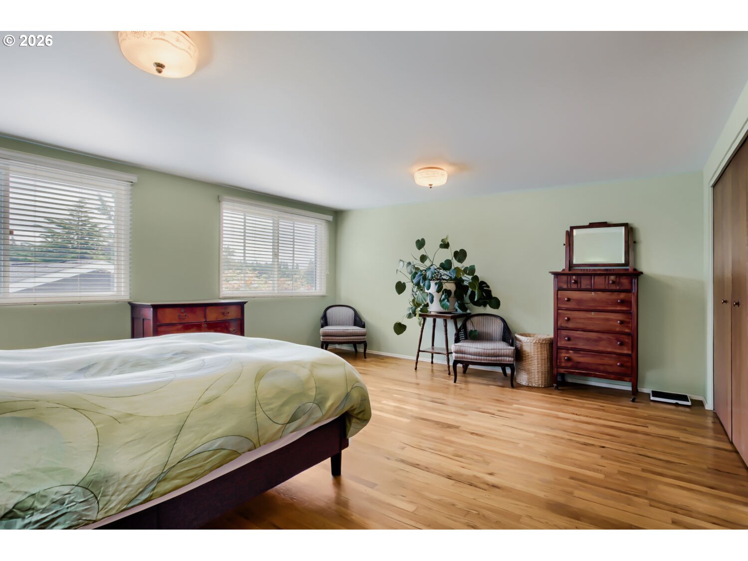 12935 Southwest Rita Drive Beaverton, OR 97005 - Photo 14 of 27