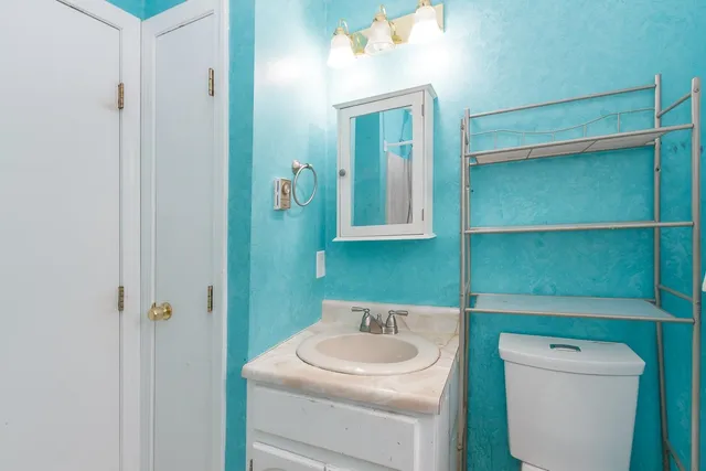 $345,000 | 5 Sunnyside Lane, Unit R, Derry, NH 03038