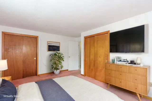 $345,000 | 5 Sunnyside Lane, Unit R, Derry, NH 03038