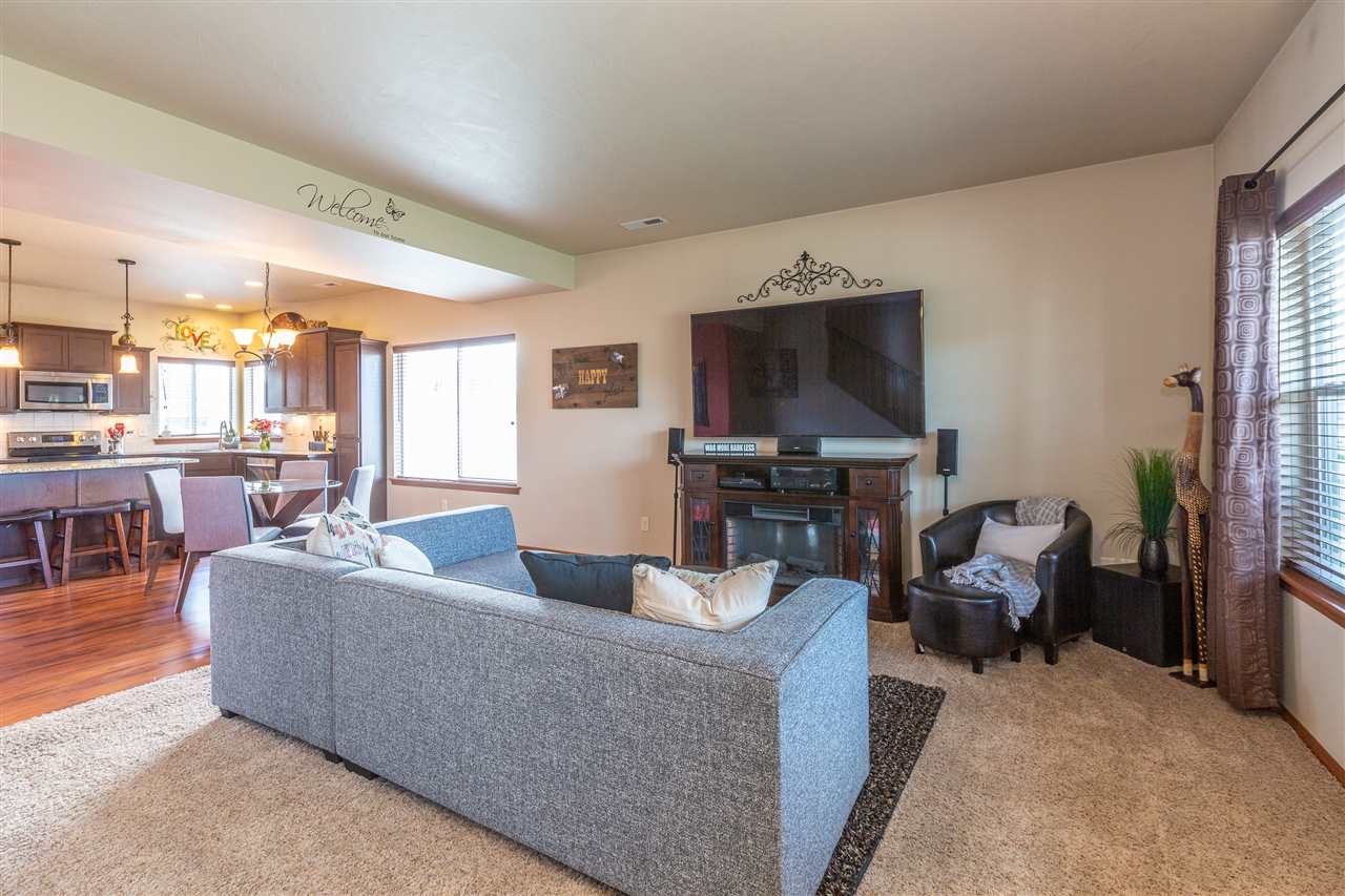 5206 North Mayhew Road Spokane Valley, WA 99216 - Photo 4 of 22