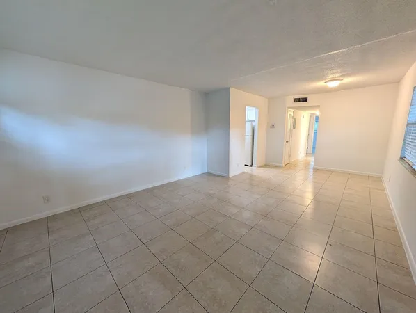 $1,750 | 481 Sunshine Drive, Unit C1, Coconut Creek, FL 33066