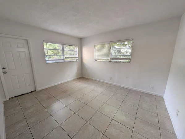 $1,750 | 481 Sunshine Drive, Unit C1, Coconut Creek, FL 33066