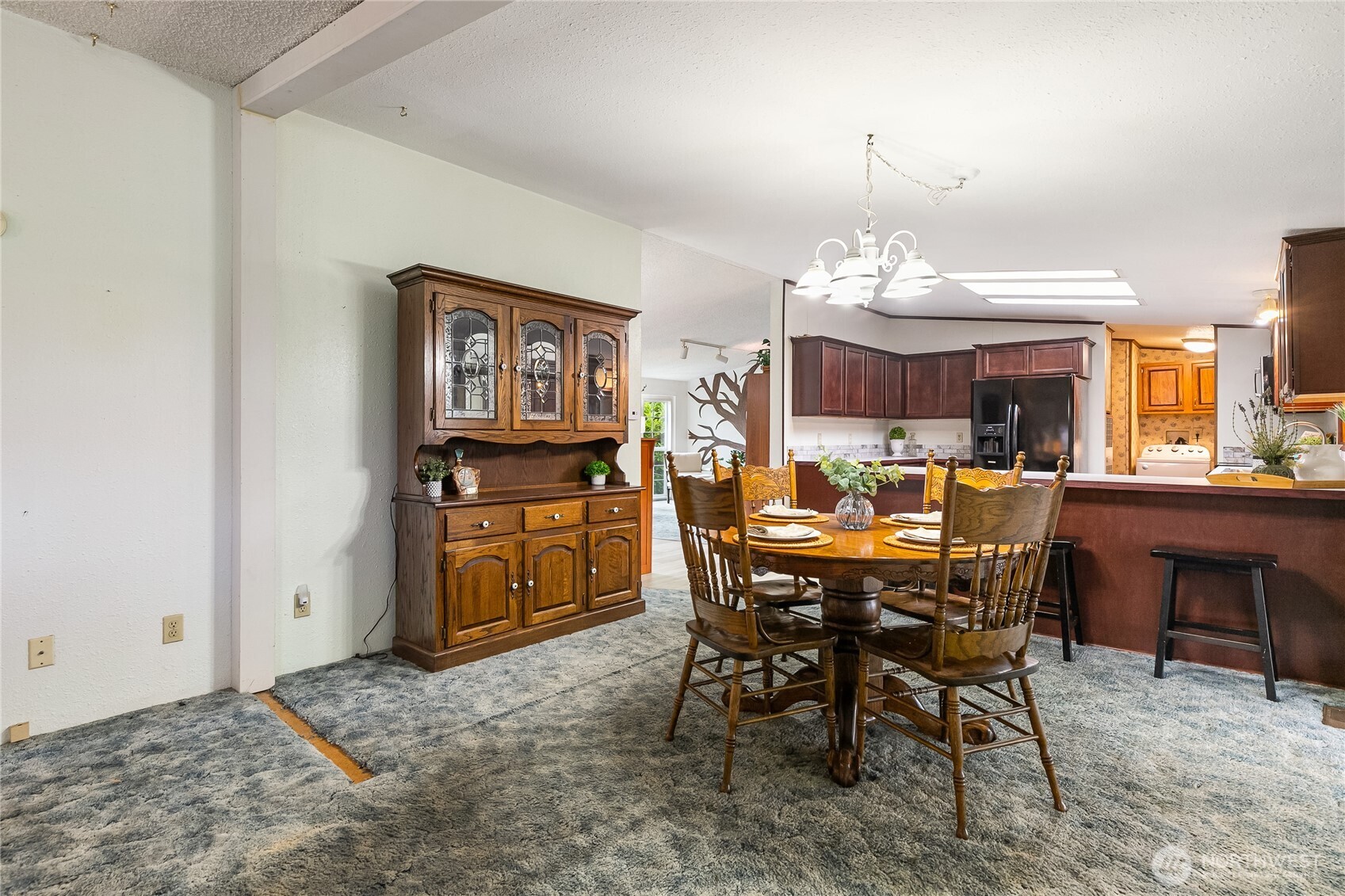3191 Creasey Road Custer, WA 98240 - Photo 23 of 36 a view of a dining room with furniture