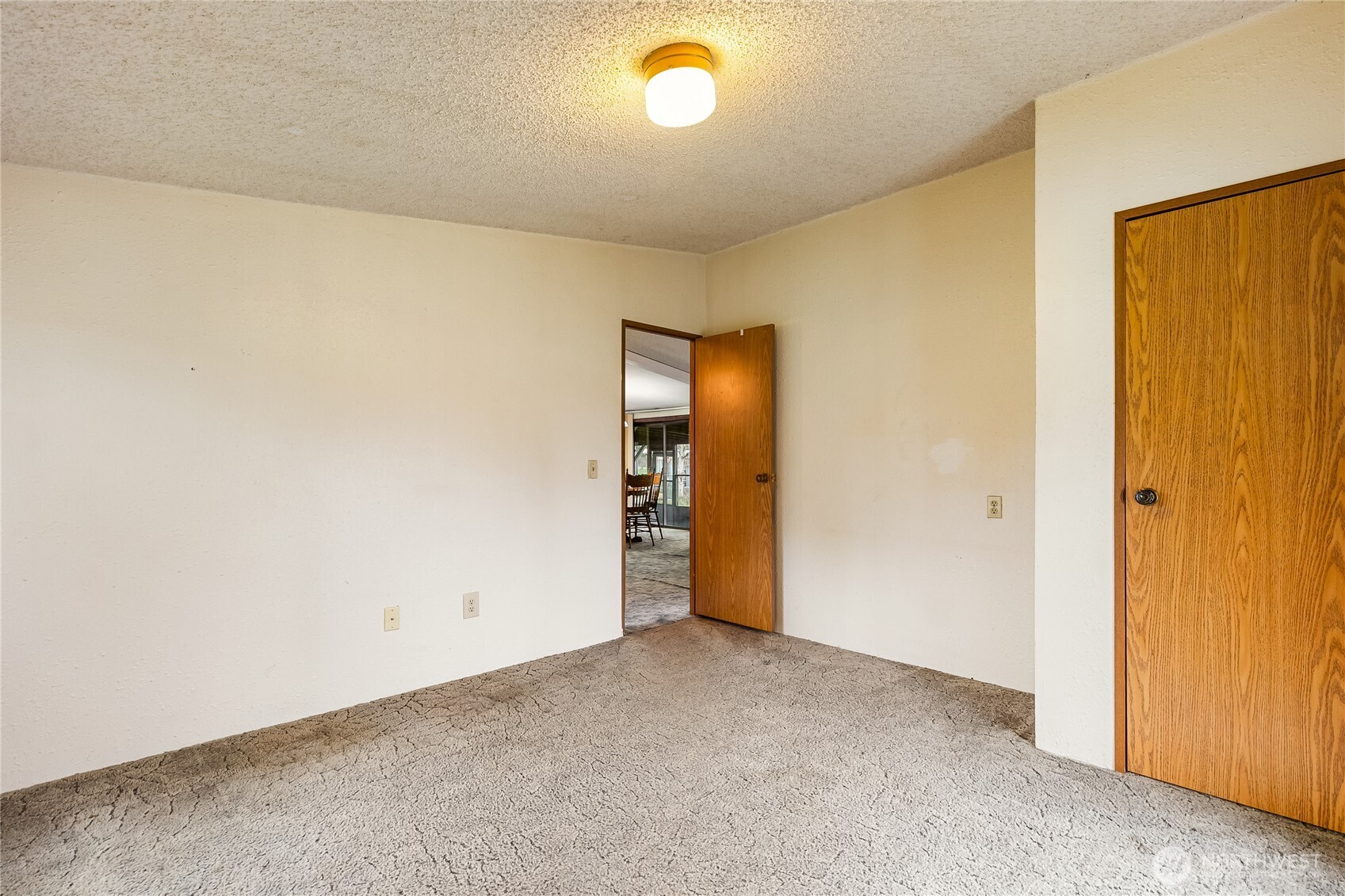 3191 Creasey Road Custer, WA 98240 - Photo 30 of 36 a view of empty room with a window