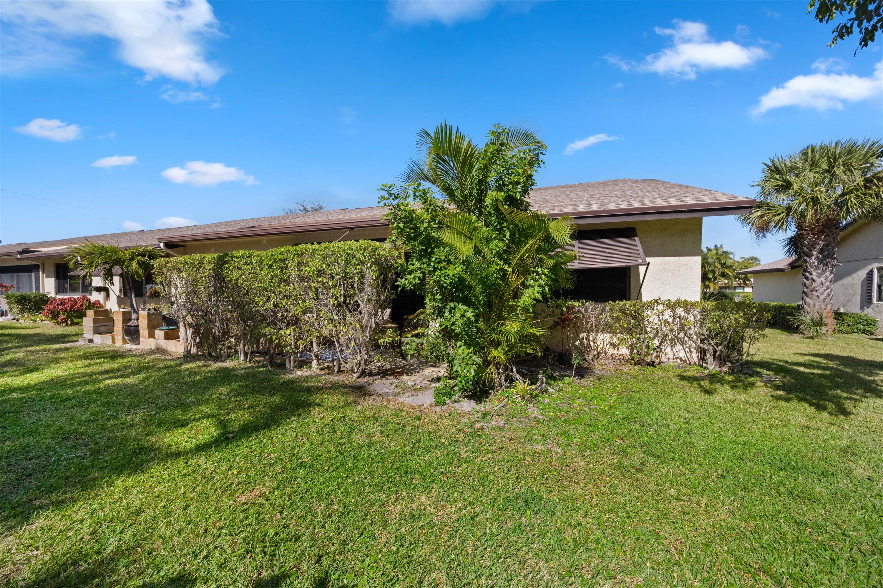 2 Ridge Pointe Drive, Unit A Boynton Beach, FL 33435 - Photo 24 of 24 24-DSC_9667