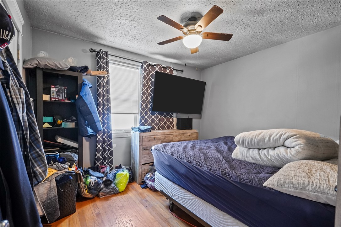 61 Robin Street Providence, RI 02908 - Photo 6 of 28 3rd Floor