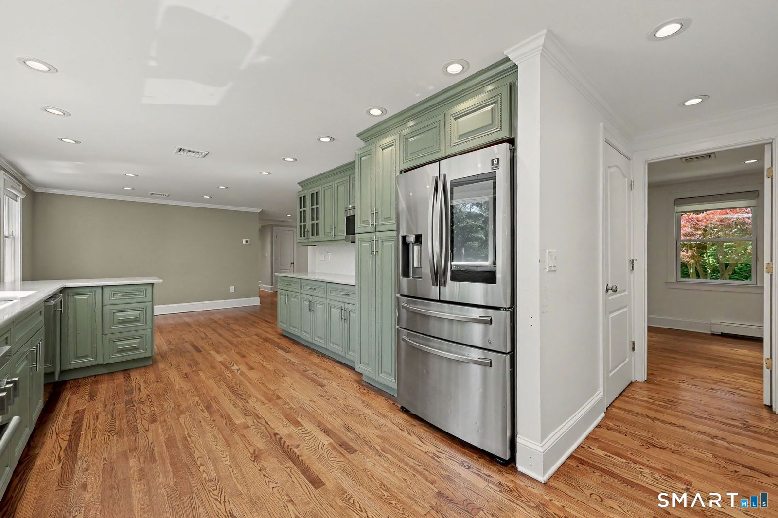 130 West Norwalk Road Norwalk, CT 06850 - Photo 8 of 40