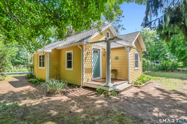 $375,000 | 34 Sunset Avenue, Old Saybrook, CT 06475
