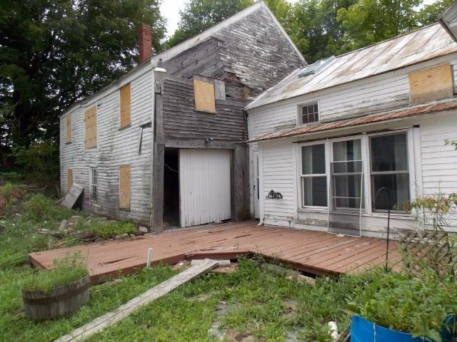 25 Main Street China, ME 04358 - Photo 2 of 9 Photo