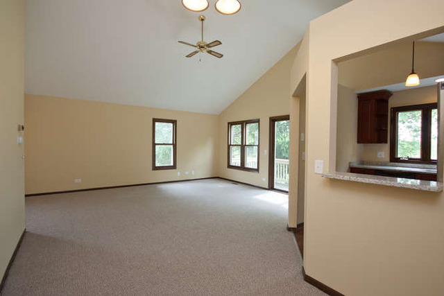 151 Inverness Court, Unit A Elk Grove Village, IL 60007 - Photo 9 of 25