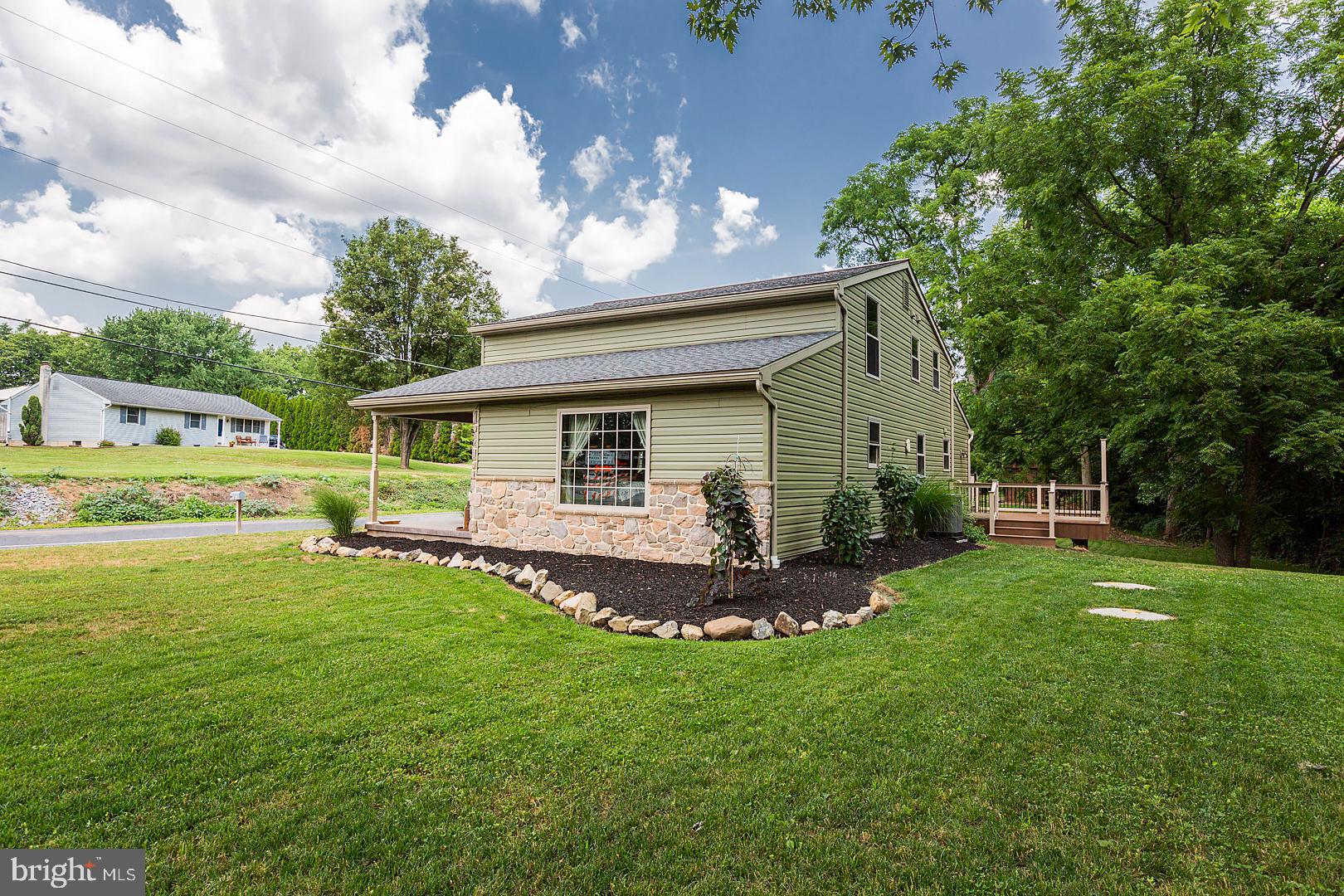 6 Beattys Tollgate Road Marietta, PA 17547 - Photo 3 of 74 Gallery Image 3